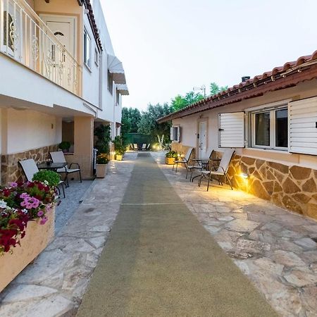 Apartments Tina Free Transfer From-To The Airport Spata  Exterior photo