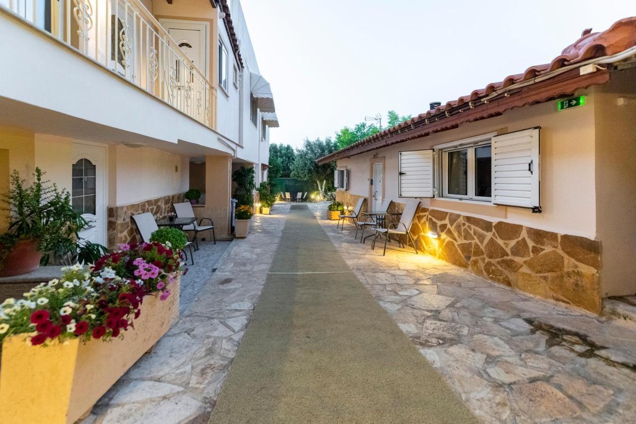 Apartments Tina Free Transfer From-To The Airport Spata  Exterior photo