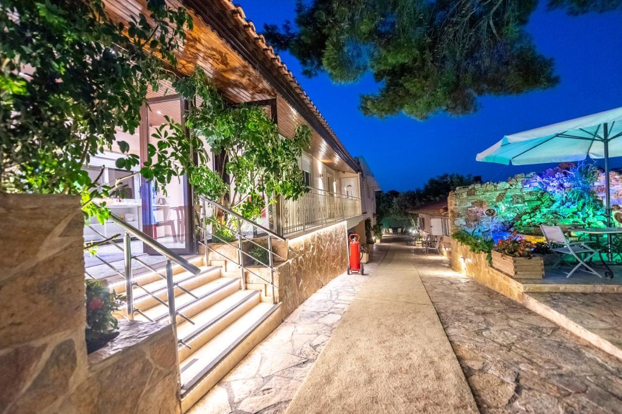 Apartments Tina Free Transfer From-To The Airport Spata  Exterior photo