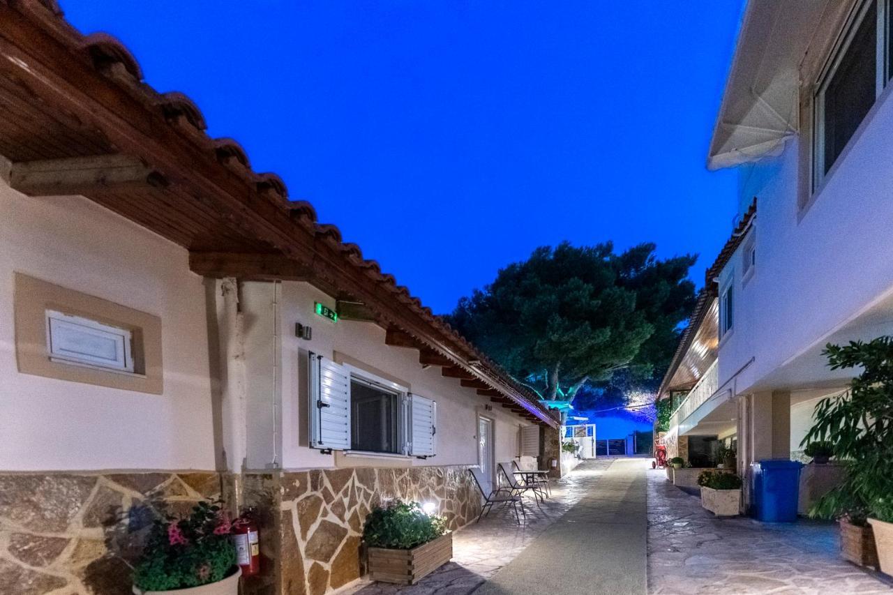 Apartments Tina Free Transfer From-To The Airport Spata  Exterior photo
